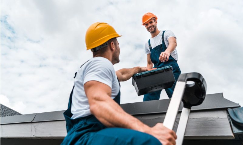 Travaux de couverture : Les bonnes pratiques pour l’entretien des échelles et équipements de sécurité