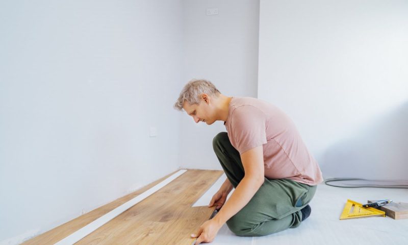 Pose de parquet en bambou : Durabilité et Techniques