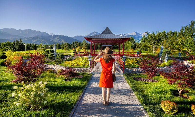 Les bienfaits d’une promenade dans un jardin japonais, havre de paix et de sérénité