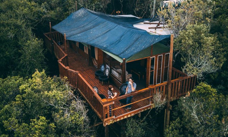 Isolation acoustique : Comment la réussir dans une véranda en bois ?